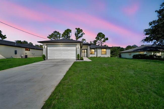 Building Photo - Single family for rent located in Port Charlotte FL!. 3BR+Den/2Bath.Rapid approval.NO HOA.City Water