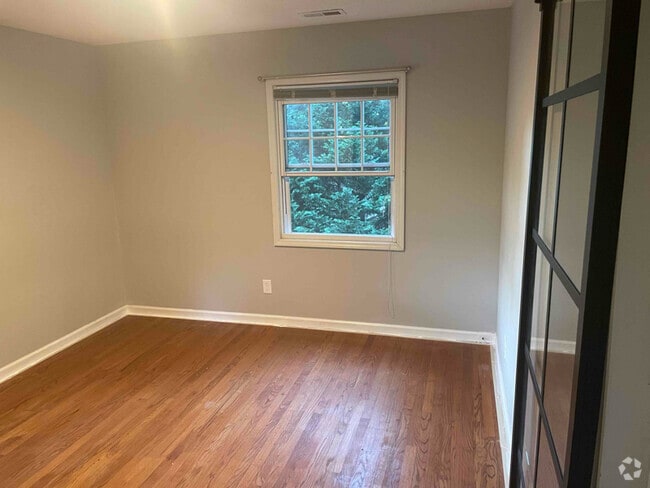 Building Photo - 1924 Montclair Ave Rental