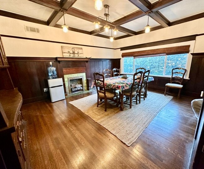 Photo - 1327 W 35th St Unit 3G