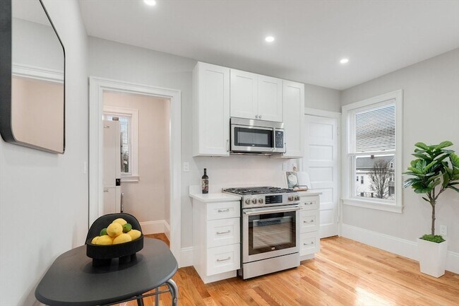 Photo - 38 Dorset St Unit 3