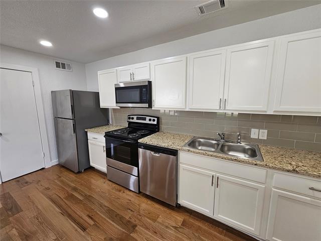 Photo - 2402 Housley Dr