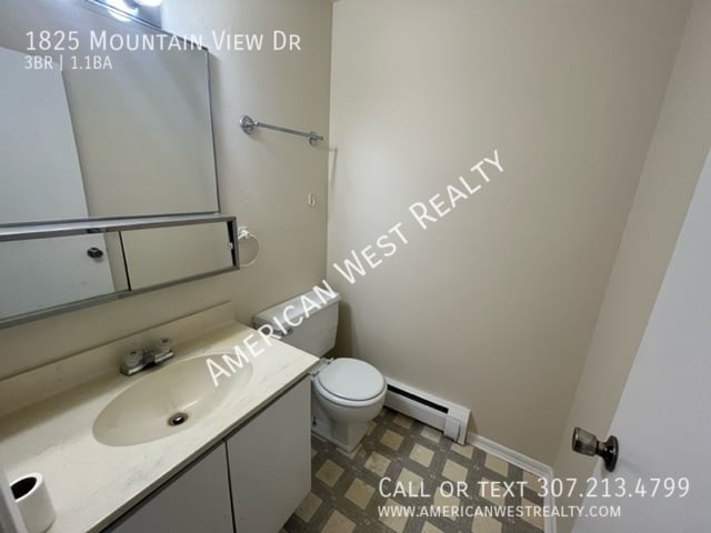 Photo - 1825 Mountain View Dr