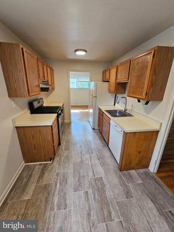 3316 13th St N Unit 2ND FLOOR