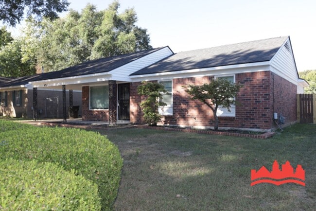 Photo - 4721 Bradford Dr