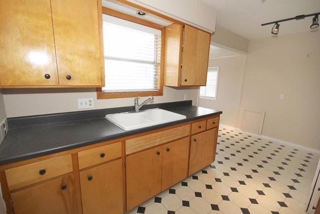 Photo - 1509 Bel Air Dr