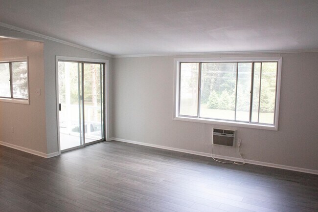 Photo - 750 Northern Ave Unit 4