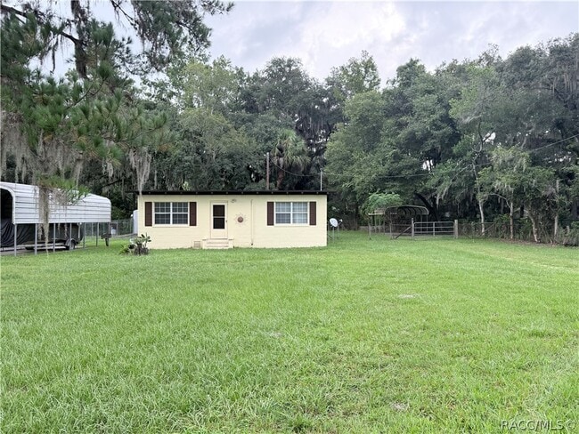 Photo - 10715 N Northcut Ave