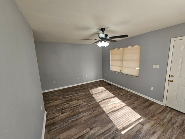Photo - Oak St Apartment Unit 308 Oak St