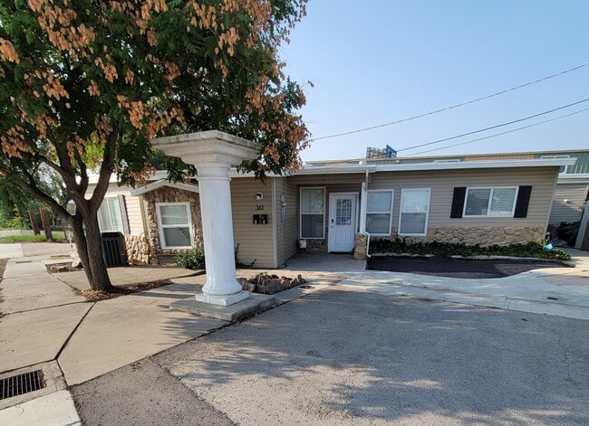 Front of House - 361 East State Street