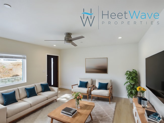 Building Photo - 60 days FREE RENT!!! Discover your modern ... Unit 5071 - 101 Rental
