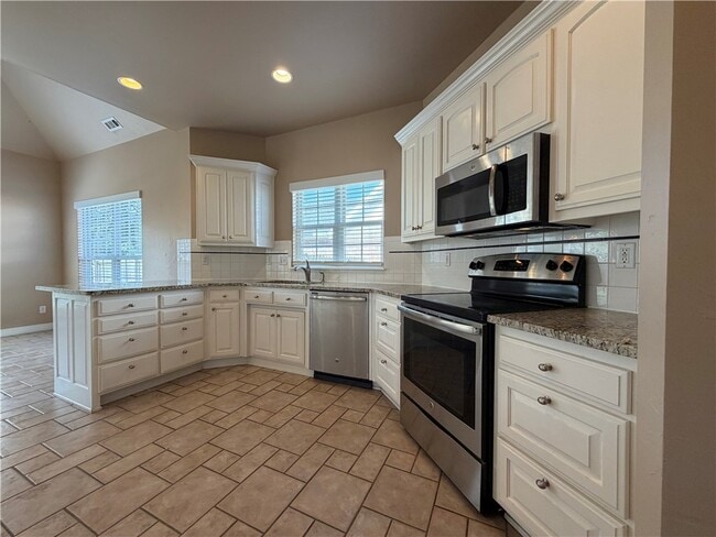 Photo - 4410 W Braymore Dr