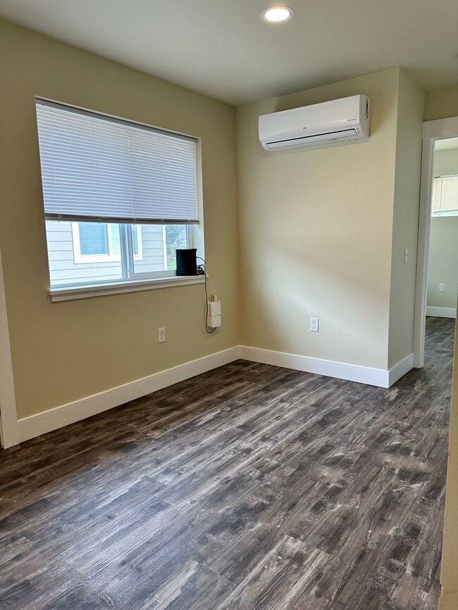225 Morton St Unit 227