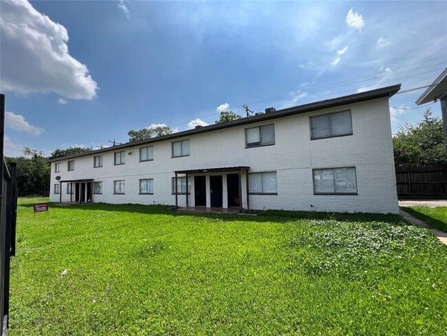 Building Photo - 1141 N Durham Dr Unit 12 Rental