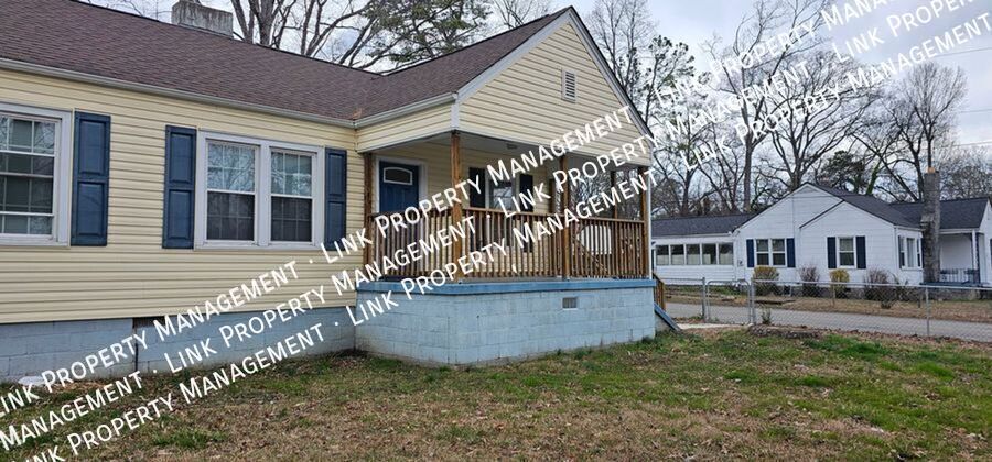 Photo - DON'T MISS this Remodeled 2 bedroom conven...