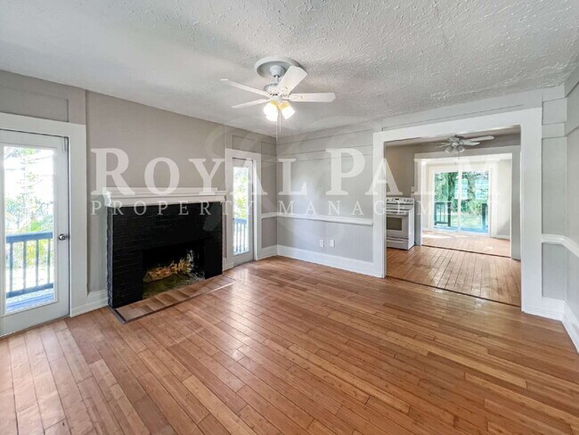 Photo - 2/1 Single Family Home Near Downtown Fort Myers | Fenced Yard, Pet-Friendly