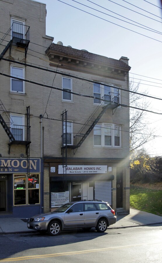 Photo - 96-98 Lockwood Ave