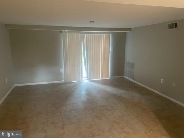 Photo - 216 Maple St