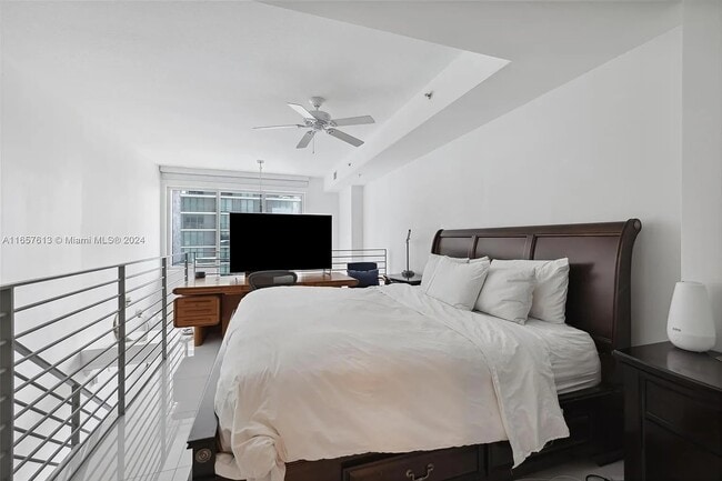 60 SW 13th St Unit 1810