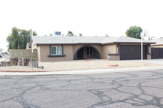 Photo - 7301 W Canterbury Dr