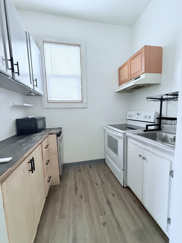 Photo - 118 4th St