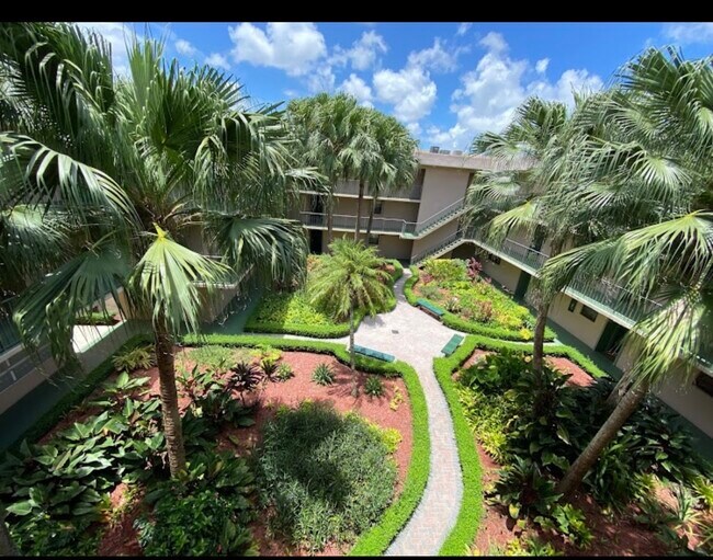 Photo - 10855 SW 112th Ave