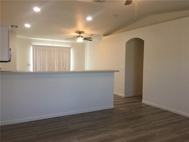 Photo - 5085 S Jacaranda Pl