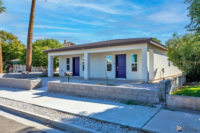 643 S Orange Ave