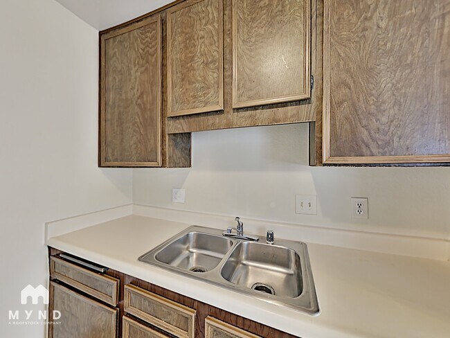 Photo - 9550 Carroll Canyon Rd Unidad 240