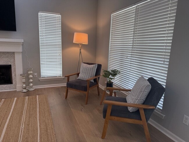 Photo - 10 Cobblestone Ct