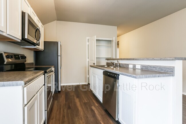 2088 Dandelion Dr