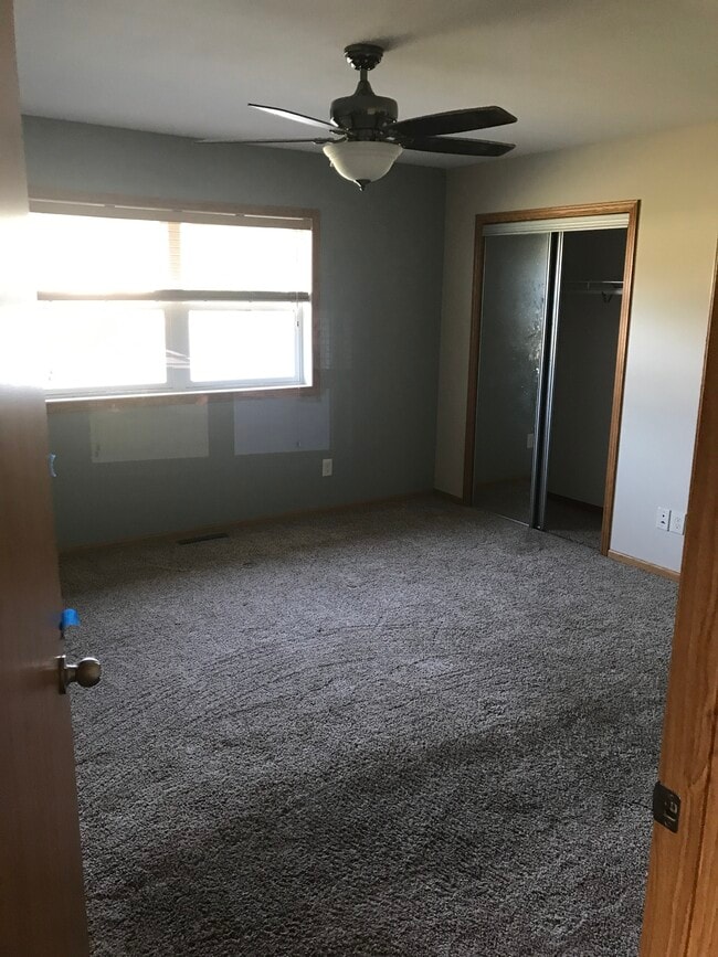 Photo - 1722 Crooked Ave