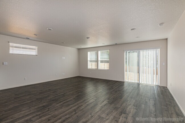 Photo - 52226 SE 6th St