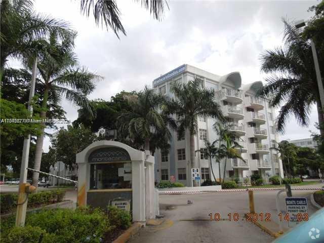 Building Photo - 482 NW 165th St Unit A-403 Rental
