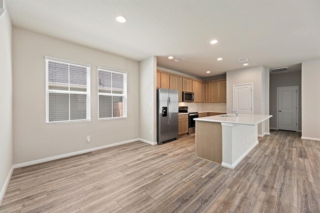 207 Cherry Blossom Ln