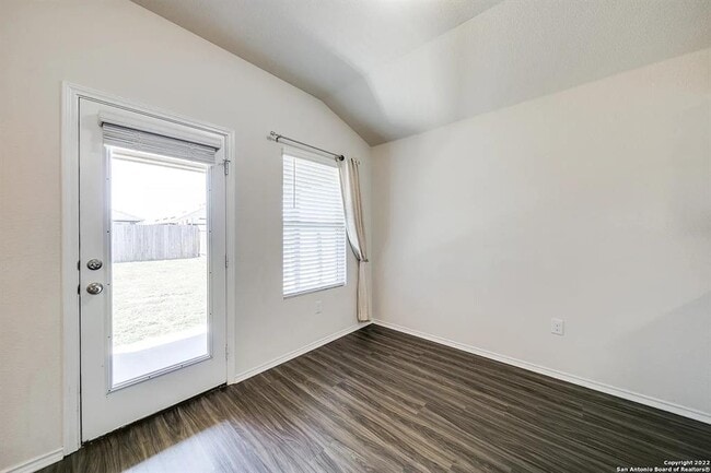 Photo - 509 Moonvine Way