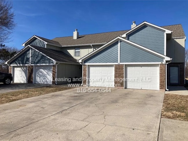 Building Photo - Spacious Comfort Meets Small-Town Charm in... Rental