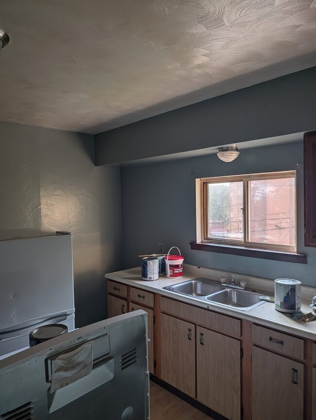 Photo - 120 Custer Ave Unit 2