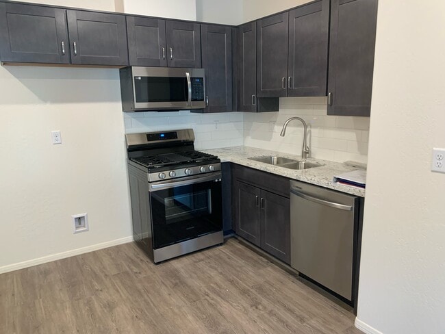 Photo - 1650 E Ponderosa Pkwy Condo Unit 113
