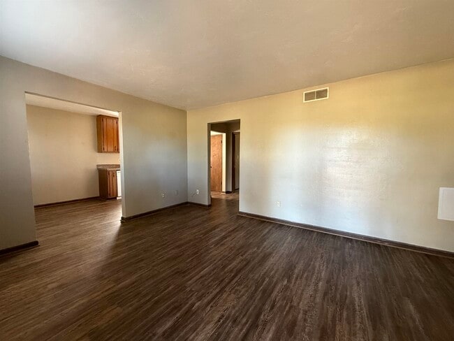 Photo - 1411 Lazy Brook