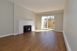 Photo - SPACIOUS TWO BEDROOM THREE LEVEL TOWNHOME IN NORTH LONDON