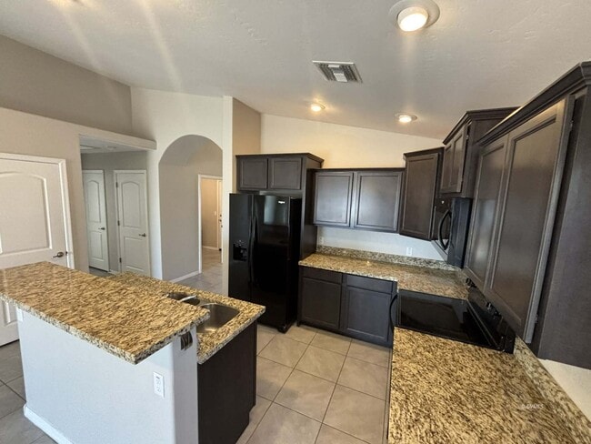 Photo - 1075 Gila Dr