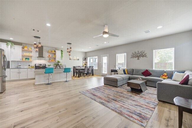 Photo - 12539 Colchester Creek Ct