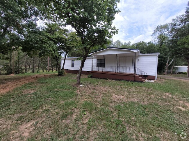 Building Photo - -For Rent - Hart County - Pineywoods Cr - ... Rental