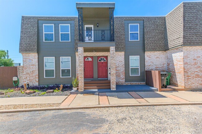 Building Photo - 5922 Fairdale Ln