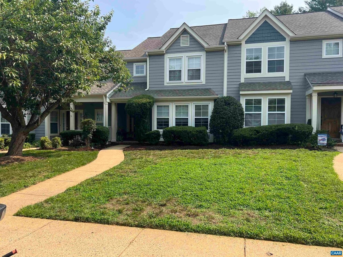 Photo - 3213 Gateway Cir
