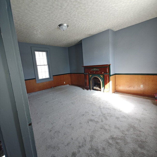 Photo - 133 E Pennsylvania Ave