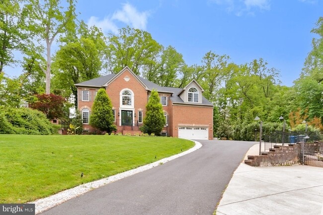 Photo - 6526 Dearborn Dr