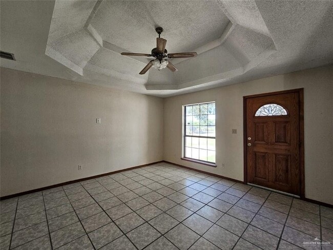 Photo - 15 Jasman Rd