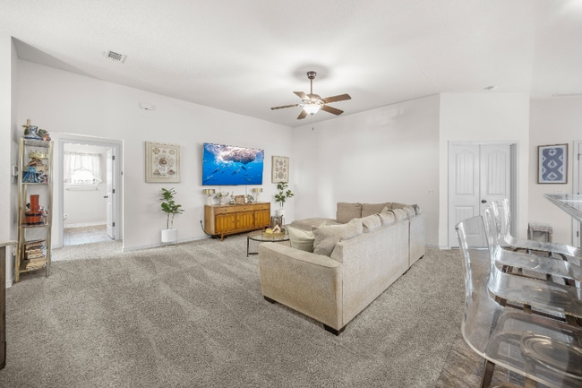 Photo - 5508 Peach Dr