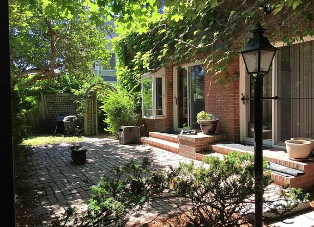 Photo - 176 Summer St Unit 1